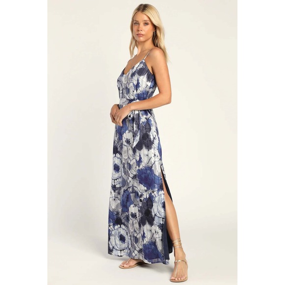 Lulus Sparkling Summer Navy Blue Floral Lurex Maxi Dress Size Small Bohemian - Picture 1 of 14